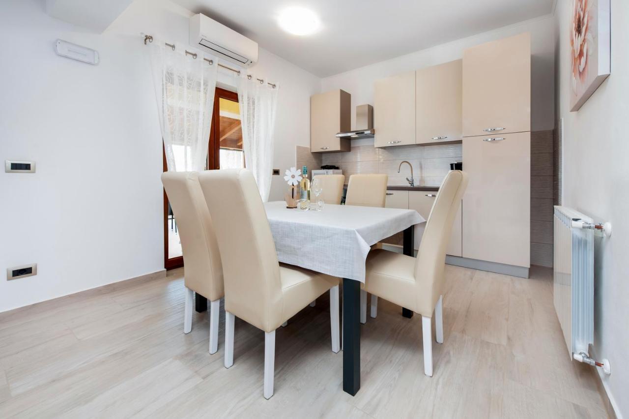 Comfort Apartments Karla Rovinj Kültér fotó