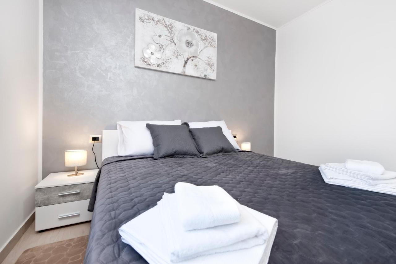 Comfort Apartments Karla Rovinj Kültér fotó