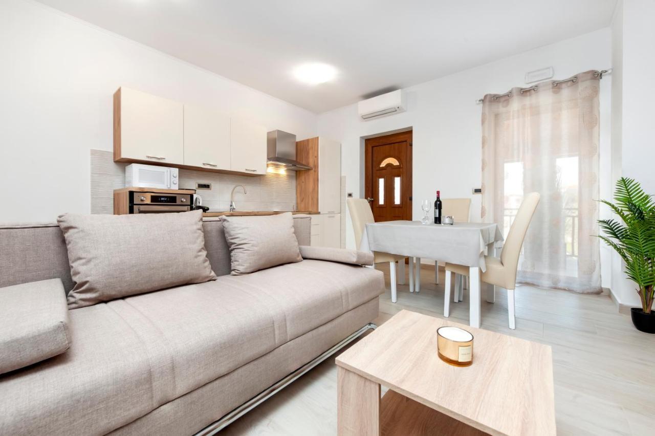 Comfort Apartments Karla Rovinj Kültér fotó